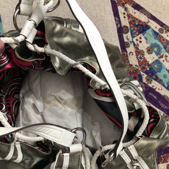 Purse - Picture 3 of 6